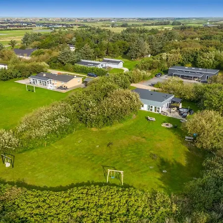 Jerrit - 1-4km From The Sea By Interhome *