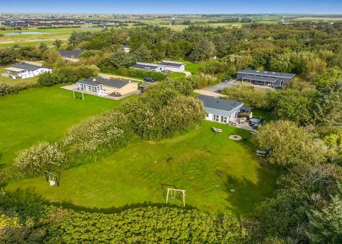 Jerrit - 1-4km From The Sea By Interhome *