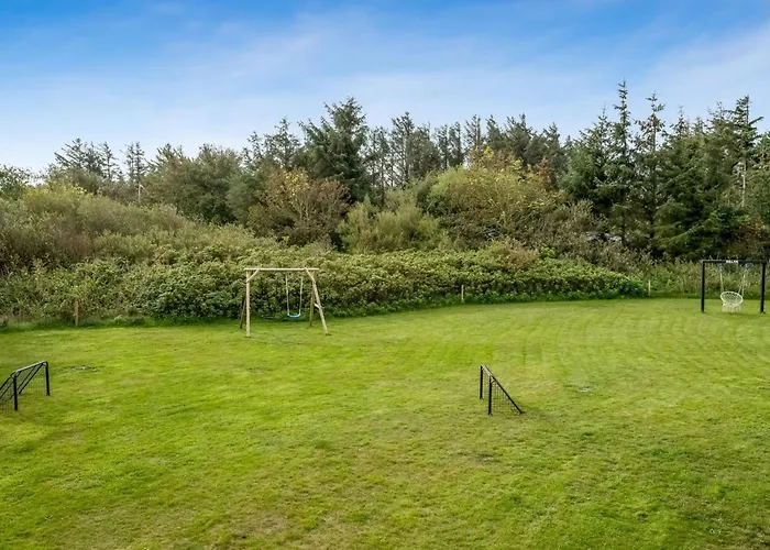 Jerrit - 1-4km From The Sea By Interhome